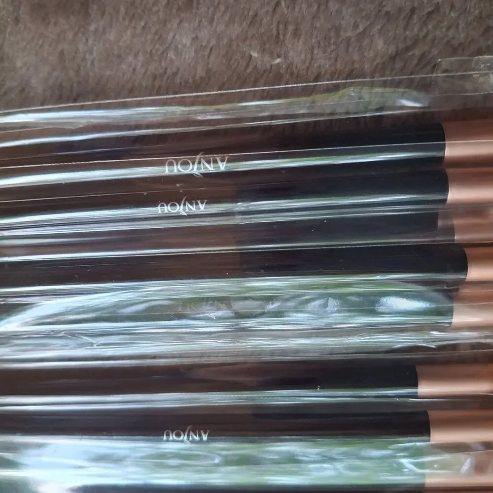 3x Anjou Eyeshadow Brushes - 5-Piece Sets, Synthetic Fibers - New, Sealed